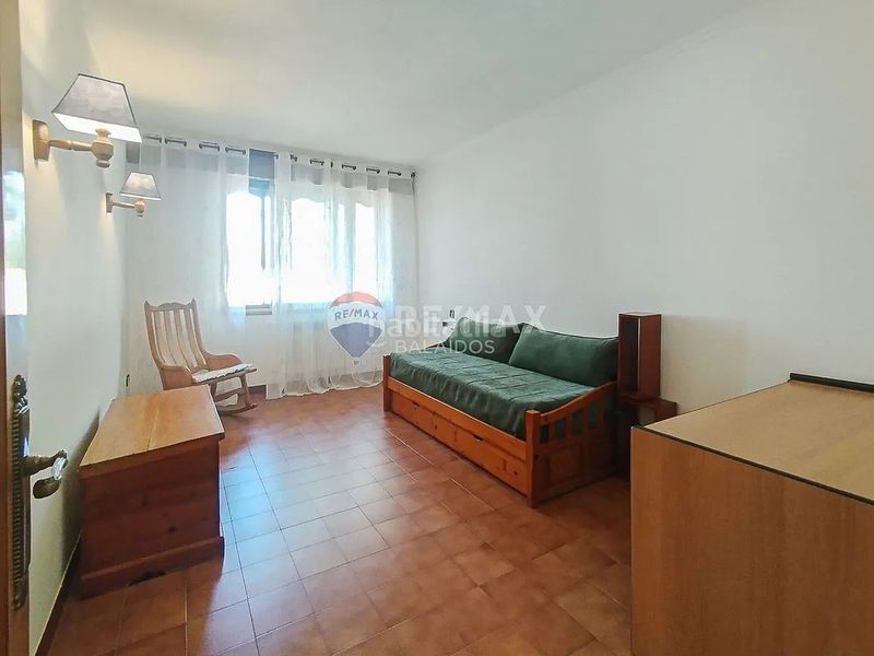 Foto 96d1d571-234d-4c92-b385-a35082b3066d. Casa amb xemeneia calefacció aparcament piscina a Tomiño