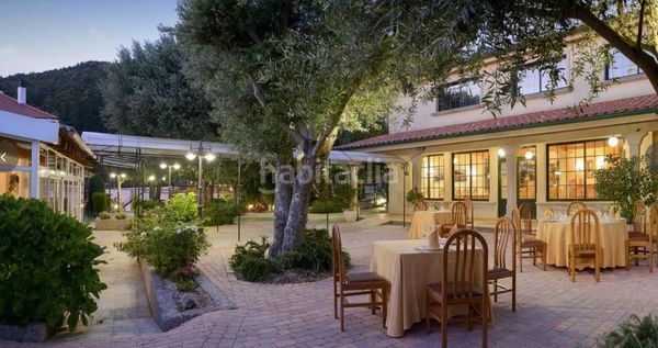 Foto a11ec1a0-5eca-445f-9924-83ee182724bb. Edifici a Guarda (A)