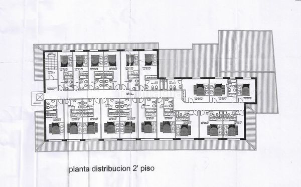 Foto e35b7967-b087-4dba-80d0-96ff1a9d79bf. Edifici a Guarda (A)