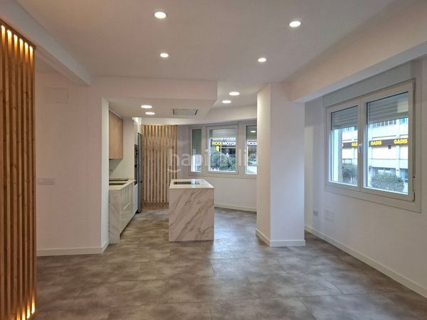 Foto 4c213609-f4e8-4718-8a80-25ff08ae942b. Pis amb calefacció a Plaza España - Corte Inglés Vigo