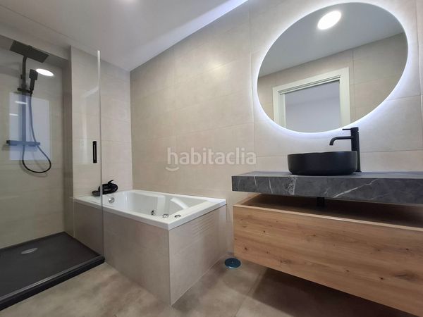 Foto 574c3a01-4464-4829-b4bc-bd71505f96b2. Pis amb calefacció a Plaza España - Corte Inglés Vigo