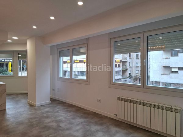 Foto e2dd1209-f641-4655-9d05-8155b11c0795. Pis amb calefacció a Plaza España - Corte Inglés Vigo