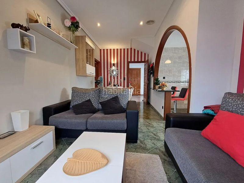 Foto bdf8d16e-a5fc-43ce-bd85-f21bc0cb2e7f. Apartament amb calefacció a Cañiza (A)