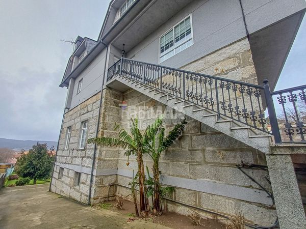 Foto c6a560d7-e0ac-412e-ba9d-f6456132d7c2. Casa amb calefacció aparcament a Cañiza (A)