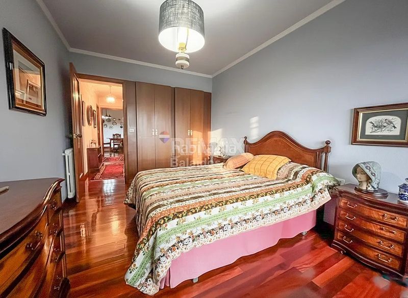 Foto 546796d1-f499-475e-8fc2-fa7ee8026968. Piso en Plaza España - Corte Inglés Vigo