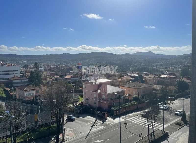 Foto ca44bba3-1ef5-4e8f-9865-3f393a803f46. Piso en Plaza España - Corte Inglés Vigo