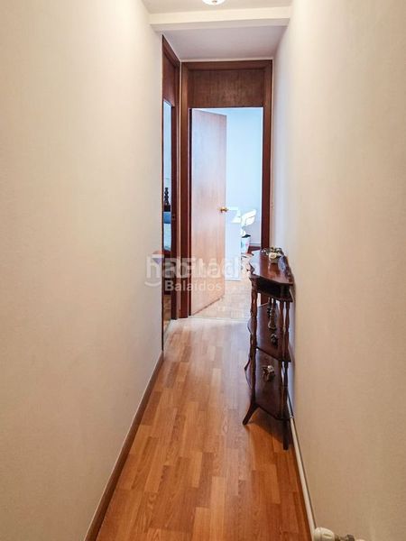 Foto b4d622c5-b80e-4bea-a949-df69807e8667. Piso en Plaza España - Corte Inglés Vigo