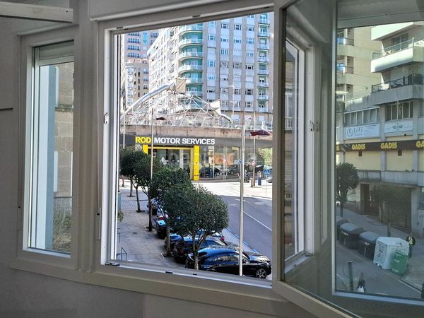 Foto a8c29190-4b2e-4886-949a-6b2f96ab30ea. Pis amb calefacció a Plaza España - Corte Inglés Vigo