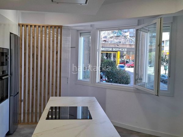 Foto 804a3fa7-e58d-4461-94aa-76d505808474. Piso en Plaza España - Corte Inglés Vigo