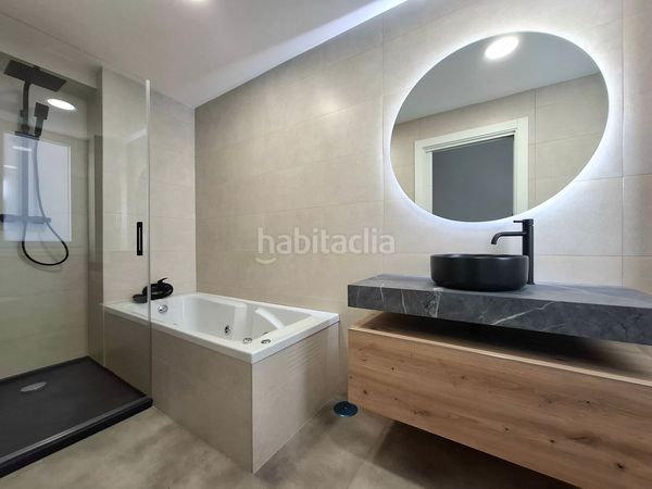 Foto fb267ff0-295b-4910-8059-b1ede0ff7af5. Piso en Plaza España - Corte Inglés Vigo