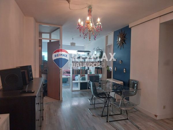 Foto 6af81f66-a13e-470f-845d-69c9531b2a46. Piso en Teis Vigo