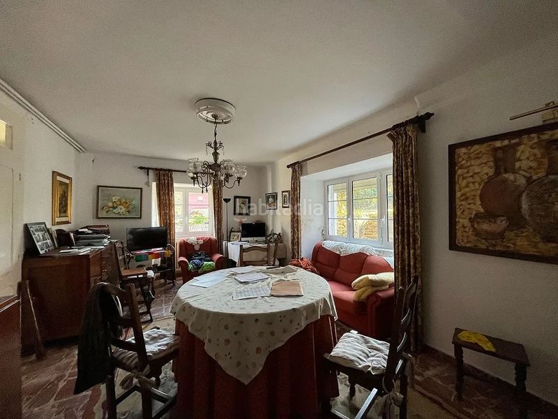 Foto c7b7a4aa-07e5-4687-ba61-9ba318c28145. Casa amb calefacció aparcament a Rosal (O)