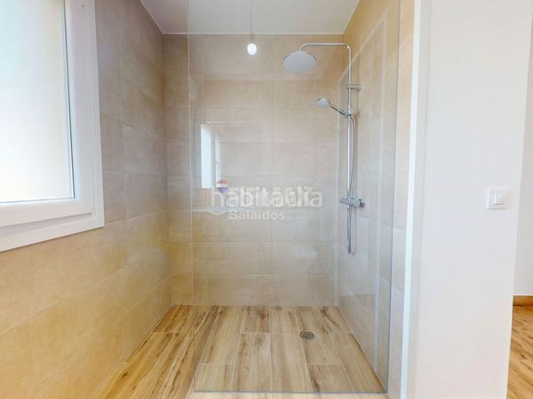 Foto eb47a1ee-95ae-4b66-809e-dad5d1a45ea9. Casa amb xemeneia calefacció a Oia