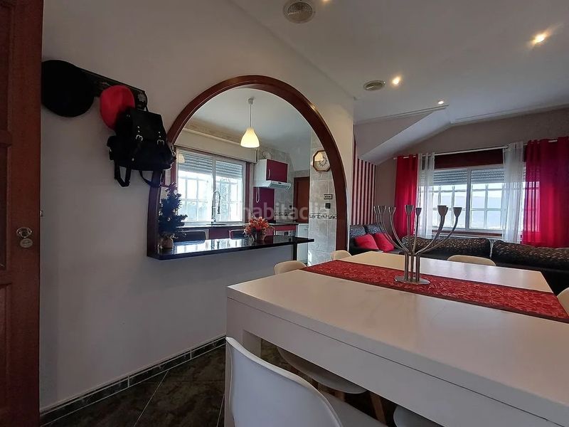 Foto 3d6e7aec-d312-4559-aeea-2f635eb5849d. Ático en Cañiza (A)