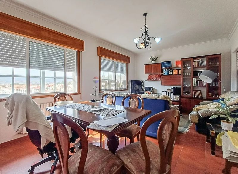 Foto 0b10c06d-840c-4e71-9f3d-4458ee34b35f. Pis amb calefacció a Cañiza (A)