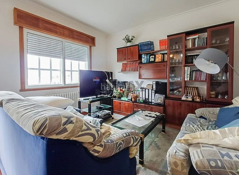 Foto 1d44eeab-8129-479e-8604-16eb03d5579e. Pis amb calefacció a Cañiza (A)