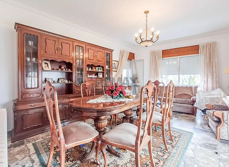 Foto 8ccaf1bb-5549-4587-89f2-1cb46262e6c7. Pis amb calefacció a Cañiza (A)