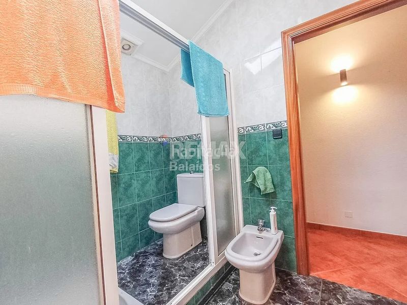 Foto ba35f3ae-7dcb-4b0b-aa51-107c29888584. Casa amb calefacció aparcament a Cañiza (A)