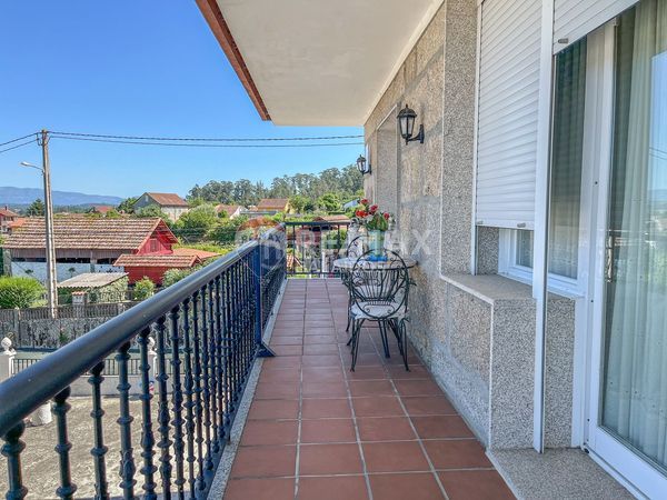 Foto 20601b1f-81bc-4647-a267-0e3e931f92eb. Casa amb calefacció aparcament a Ponteareas