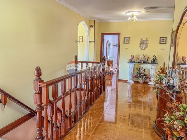 Foto 330078dc-d1b8-456b-9f0f-ab40dd3e4638. Casa amb calefacció aparcament a Ponteareas