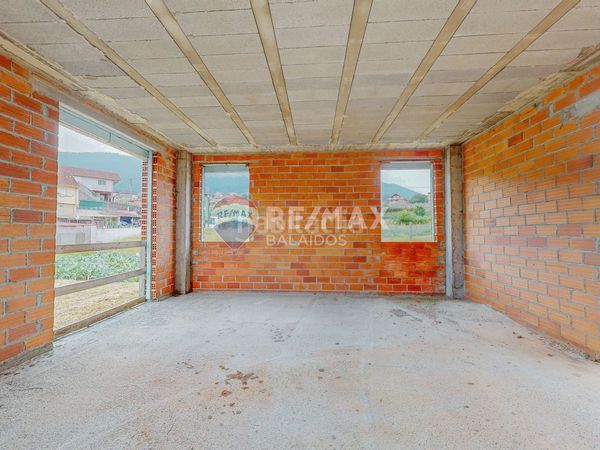 Foto c744086e-102c-4619-996b-570f7b5456f2. Chalet en Vilaboa
