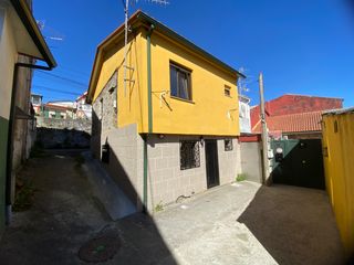 Casa adossada a Lavadores