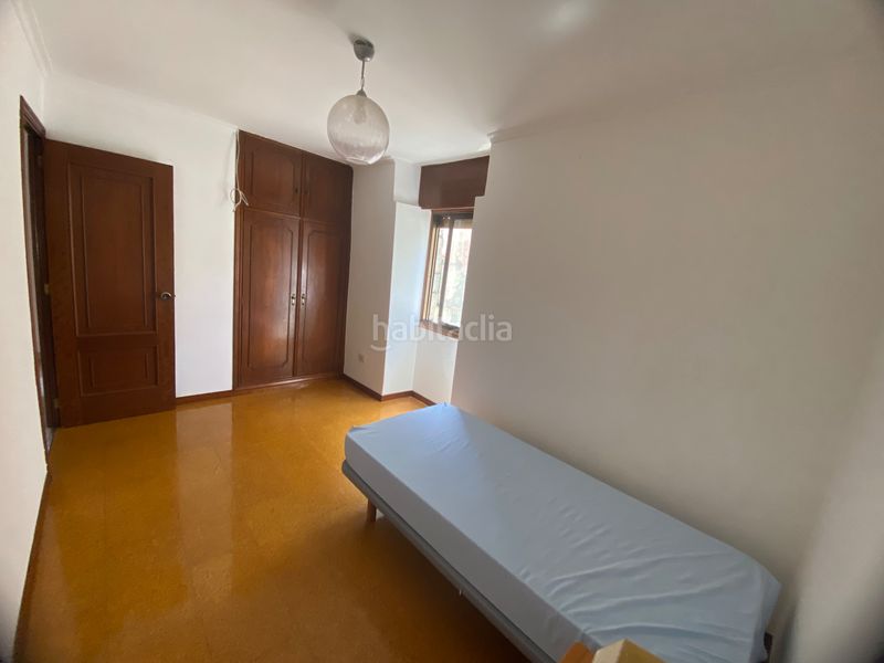 Foto 4f2abe2a-7bae-45c3-9634-cbc3eb6f1436. Casa a Lavadores Vigo