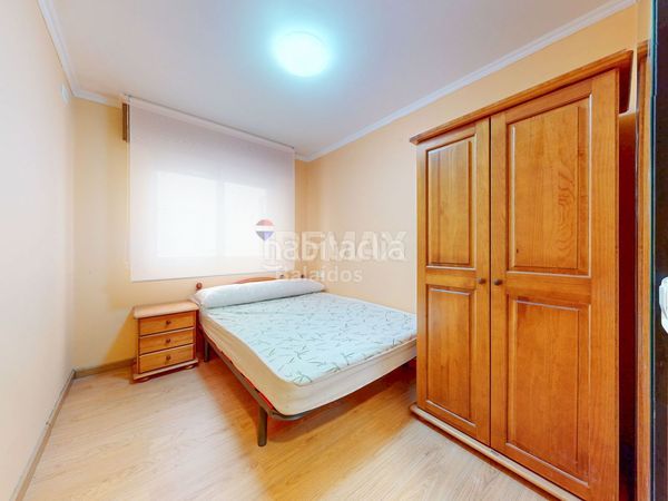 Foto 039afe70-95d6-4945-b433-e1fc605816dd. Pis amb calefacció aparcament a Berbés - Peritos Vigo