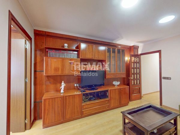 Foto a4e12761-f3d4-4ad2-a01d-cab4e9b59b12. Pis amb calefacció aparcament a Berbés - Peritos Vigo