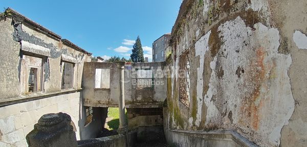 Foto 6ad1d062-f29b-4943-b1a8-f42a68388f2f. Casa amb aparcament a Centro - Echegaray Pontevedra