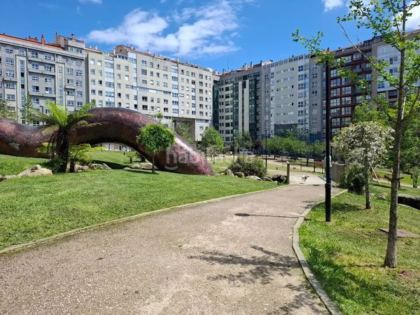 Foto fd327b6f-5c7b-4ac7-a986-8a8cb1ec30e6. Apartament amb calefacció aparcament a As Travesas - Balaidos Vigo