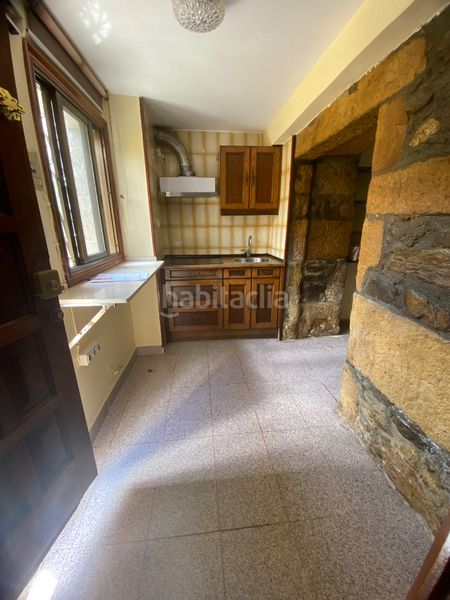 Foto a50c6059-92e6-4f9a-a53b-101a3e417a7e. Casa a Lavadores Vigo
