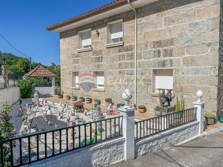 Haus in Ponteareas