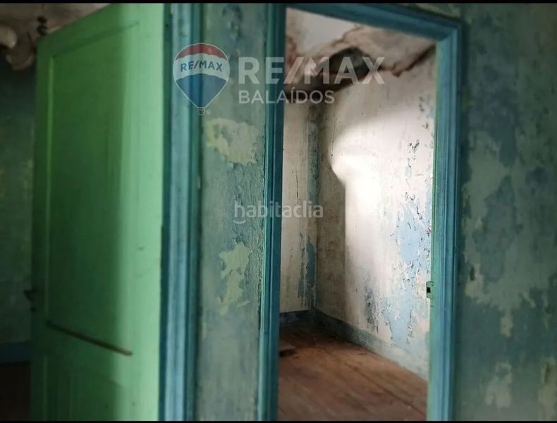 Foto 54fad3e9-e2a3-4eaf-92eb-4192074106c1. Casa amb aparcament a Moaña