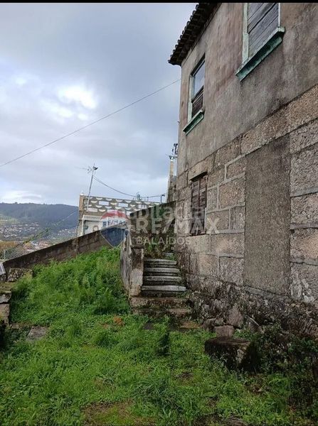 Foto 6010ba2b-c698-46a0-93dd-ef521598c7a2. Casa amb aparcament a Moaña