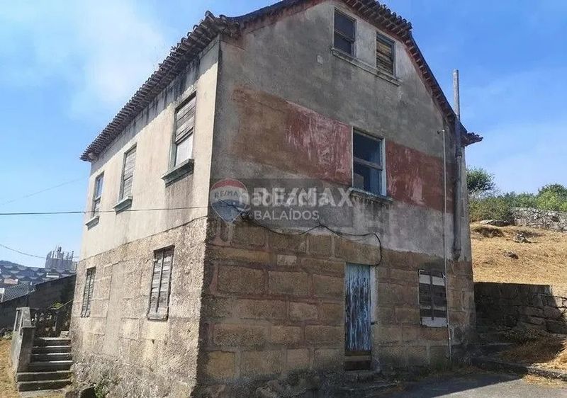 Foto 80eb7a78-0d6f-400e-9844-7706ba417812. Casa amb aparcament a Moaña