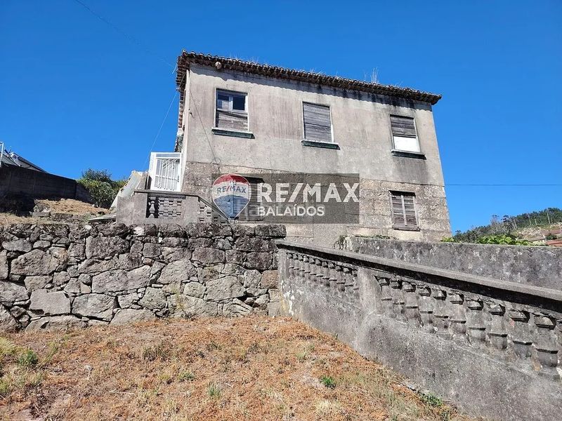 Foto c0260f57-b929-4647-86ad-a344d9538ff0. Casa amb aparcament a Moaña