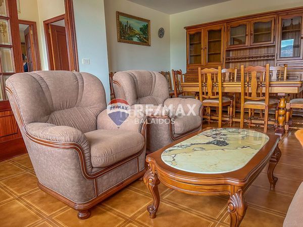 Foto 44014009-9a07-4832-9b43-f0db8d8929a0. Casa amb aparcament a Covelo (O)