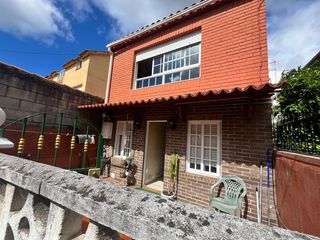 Casa  Rúa robleda
