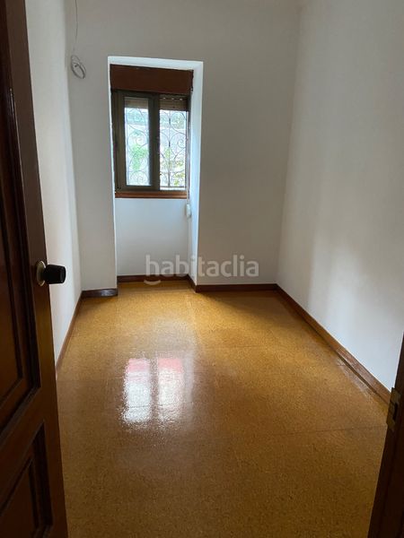 Foto 8e3c5fe3-d7ab-49f1-81af-c0223e2e6d9e. Casa a Lavadores Vigo