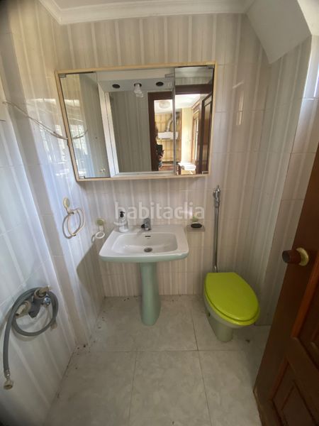 Foto f9a4bf2e-a386-4318-9374-e41a4c7873a6. Casa a Lavadores Vigo