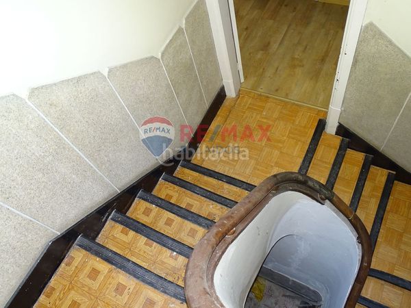 Foto a9cc9b69-caee-4069-9780-8af2d26fbbcb. Casa a Lavadores Vigo