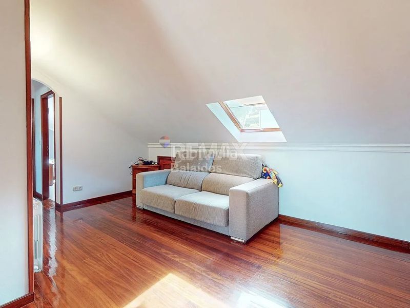 Foto 3df3cda7-5762-473d-9e22-0153ead0a844. Chalet en Baiona