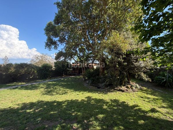 Foto ad2ea347-e24e-4b51-a0fb-dc179664740e. Casa en Guarda (A)