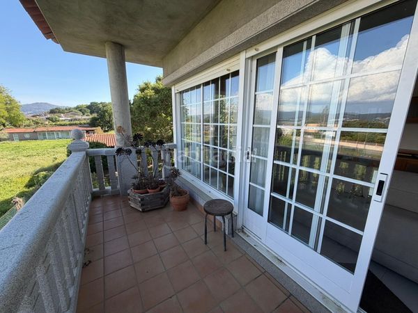 Foto fee83188-d89e-470f-b5e2-6838316f4c35. Casa en Guarda (A)