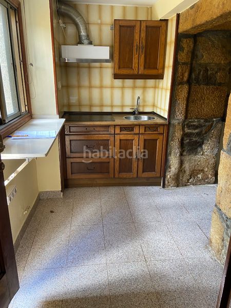Foto b4d6301e-3329-4241-be67-1122fd202292. Casa adosada en Lavadores Vigo
