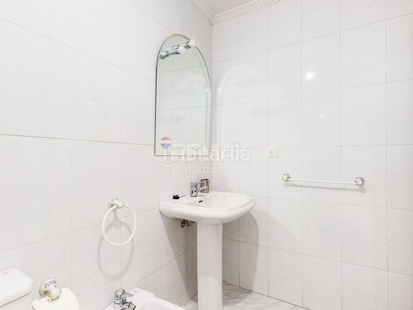 Foto a088b976-8077-43f6-825a-4eeee9762988. Pis amb calefacció aparcament a Teis Vigo
