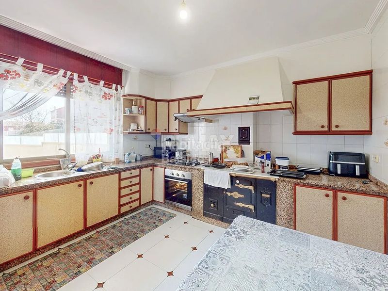 Foto 67a753da-d447-4d49-832a-8856dd6bd5ba. Casa amb calefacció aparcament a Baiona