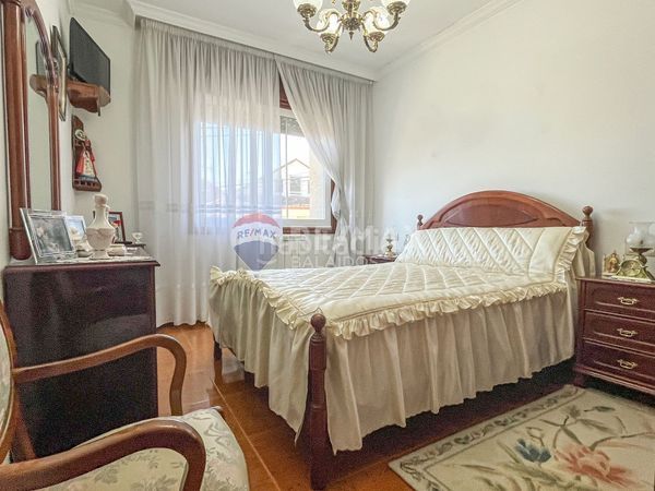 Foto a3794144-3a85-4ce0-930e-b21a12ffe41f. Casa amb calefacció aparcament a Ponteareas