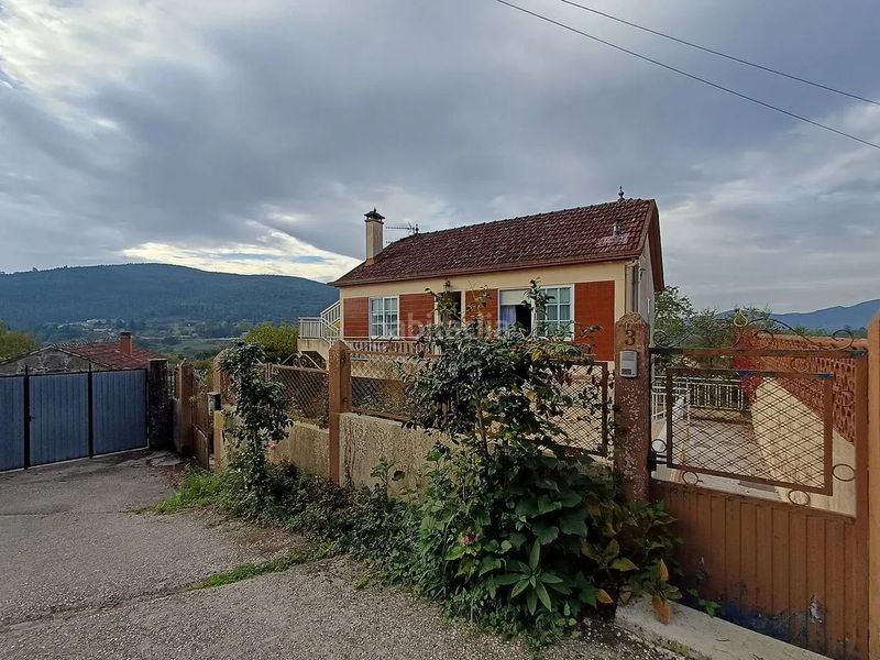 Foto b486f833-8768-4bdb-abae-895c48e41dd0. Casa amb calefacció aparcament a Mondariz